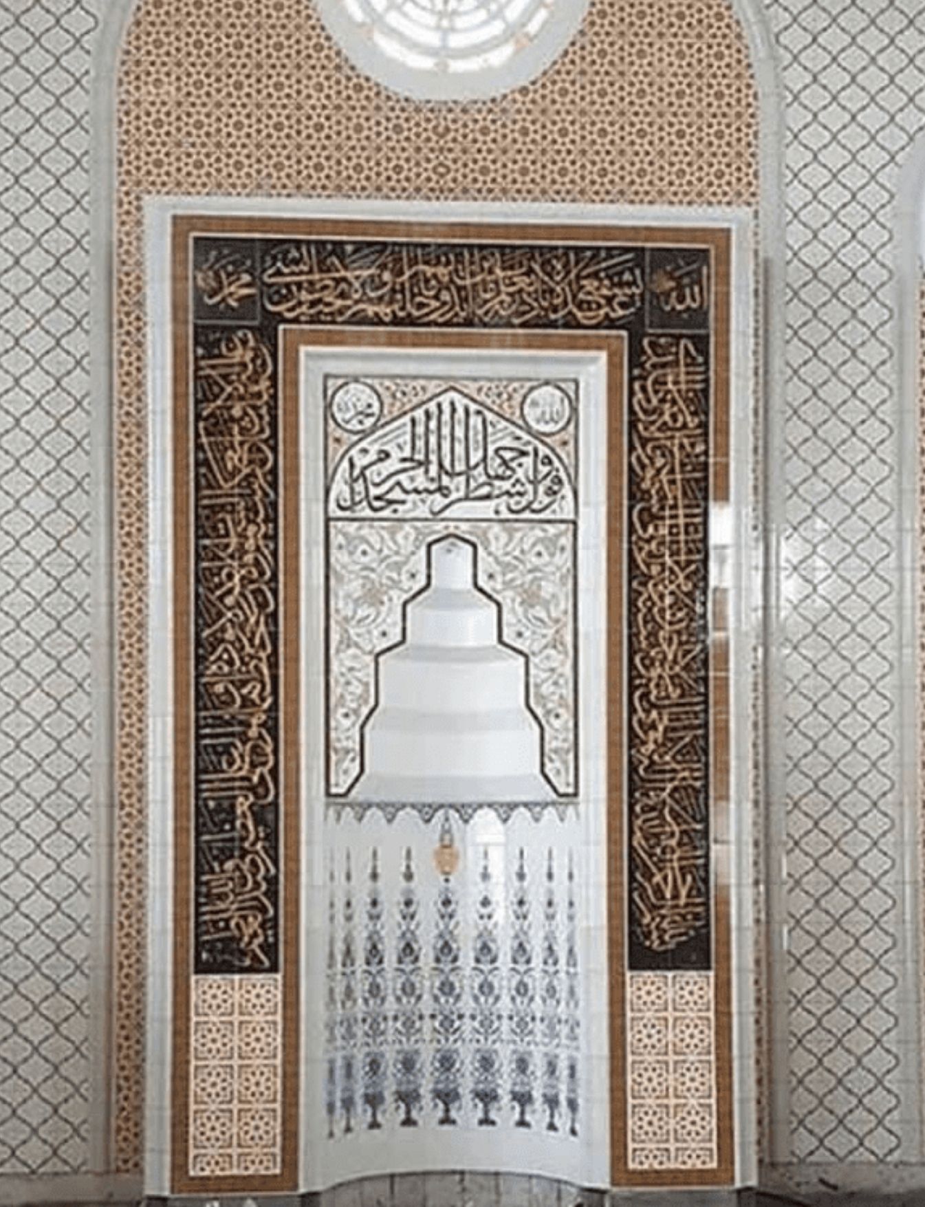 Cami Mihrap Çeşitleri - 24, Cami Mihrapları Selçuklu Beyaz Desen